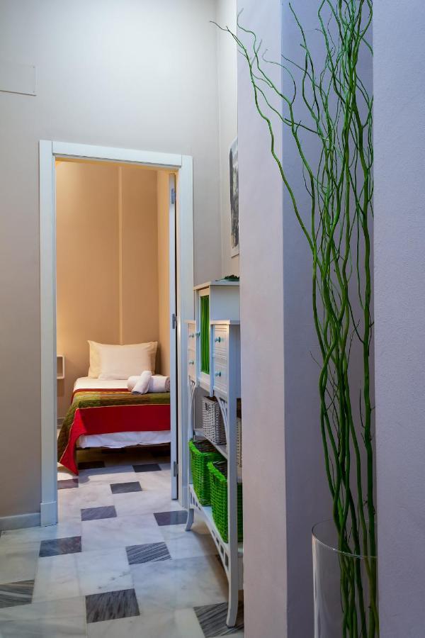 Descubrehome Macarena Town Center Seville Exterior photo